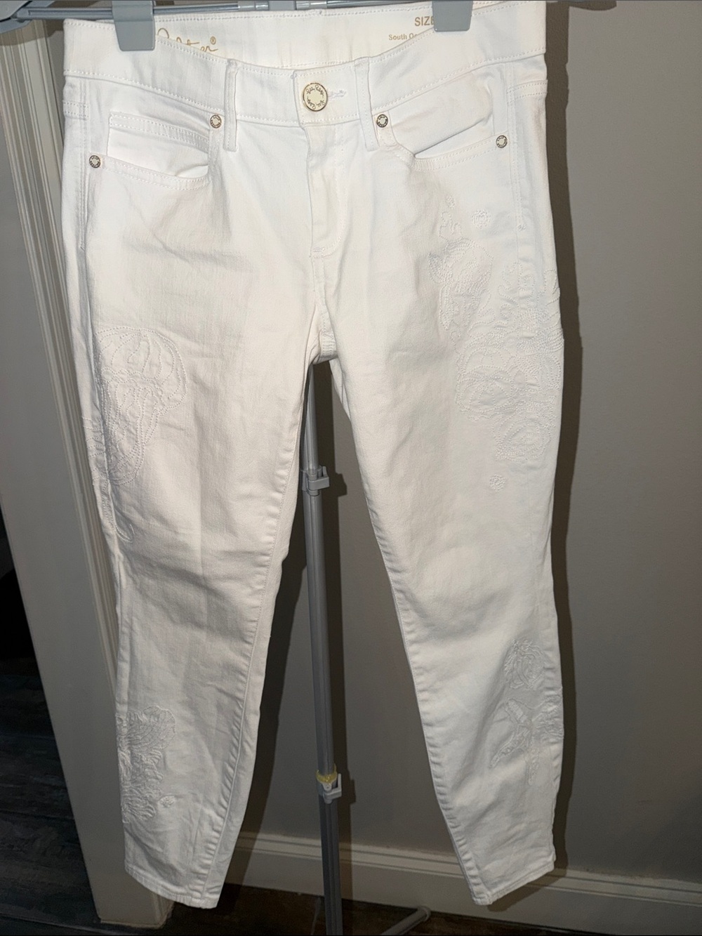 Lilly Pulitzer South Ocean Skinny White Cropped Embroidered Jeans